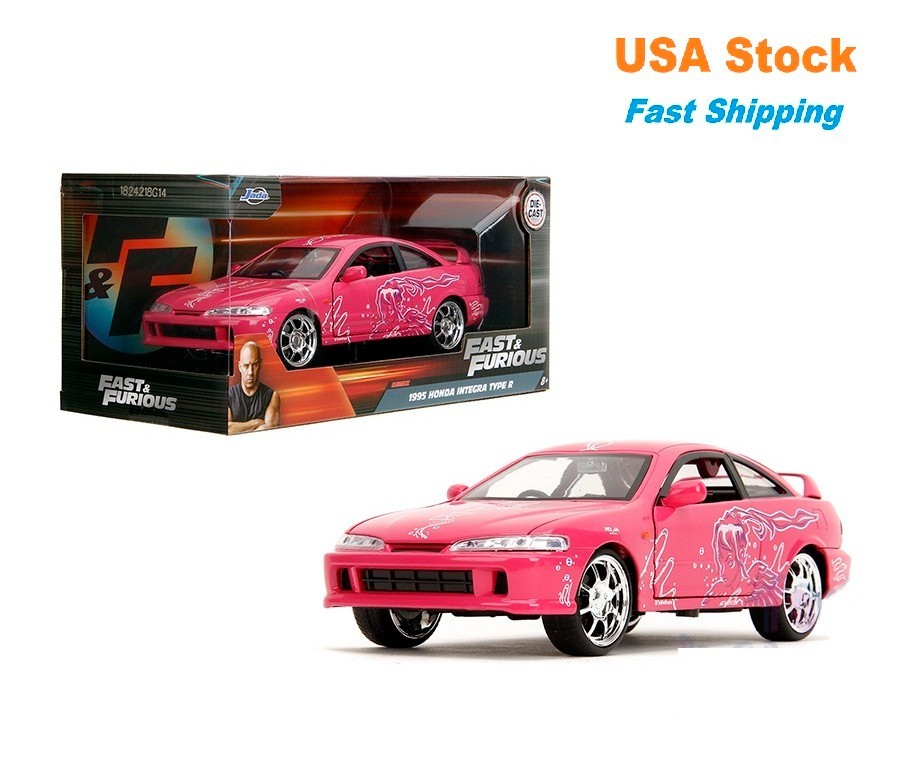 1995 Mia's Acura Integra Type R with Suki's Graphics Remix Fast