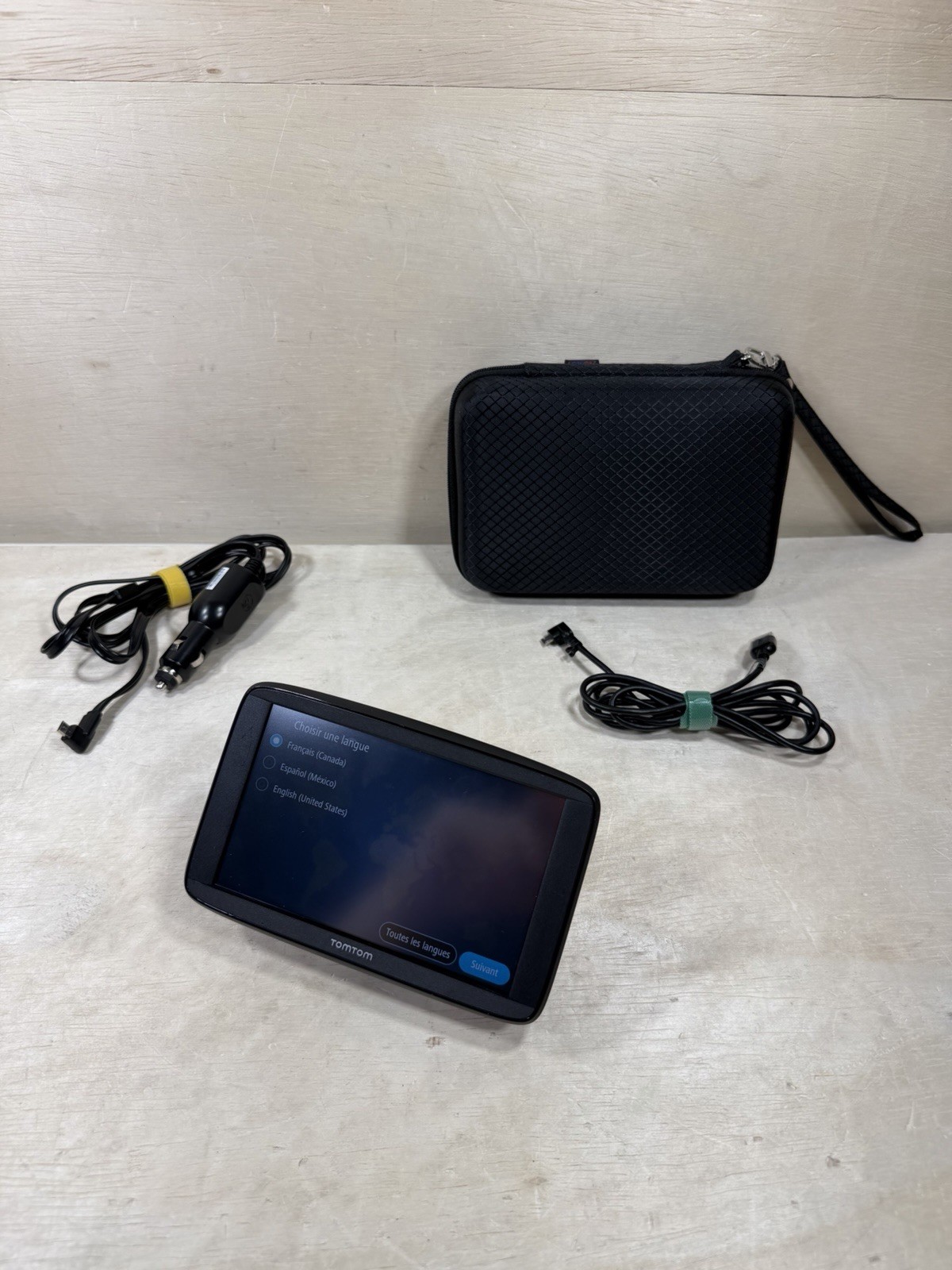 TOMTOM Start 62 4AA63 GPS Navigation 6&rdquo; Screen w/ Accessor