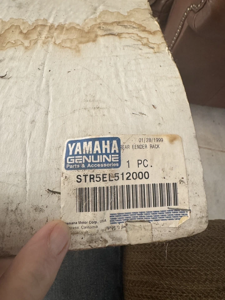 NOS YAMAHA STR-5BN51-10-01 LUGGAGE RACK - Image 2 of 4