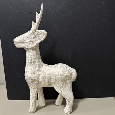 Decopatch Paper Mache Figurine - 16  - Reindeer Papier Mâché