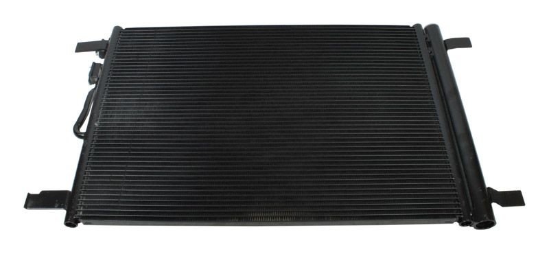Condenseur de climatisation MAXGEAR AC830411 pour modèles OE 5Q0816411AS