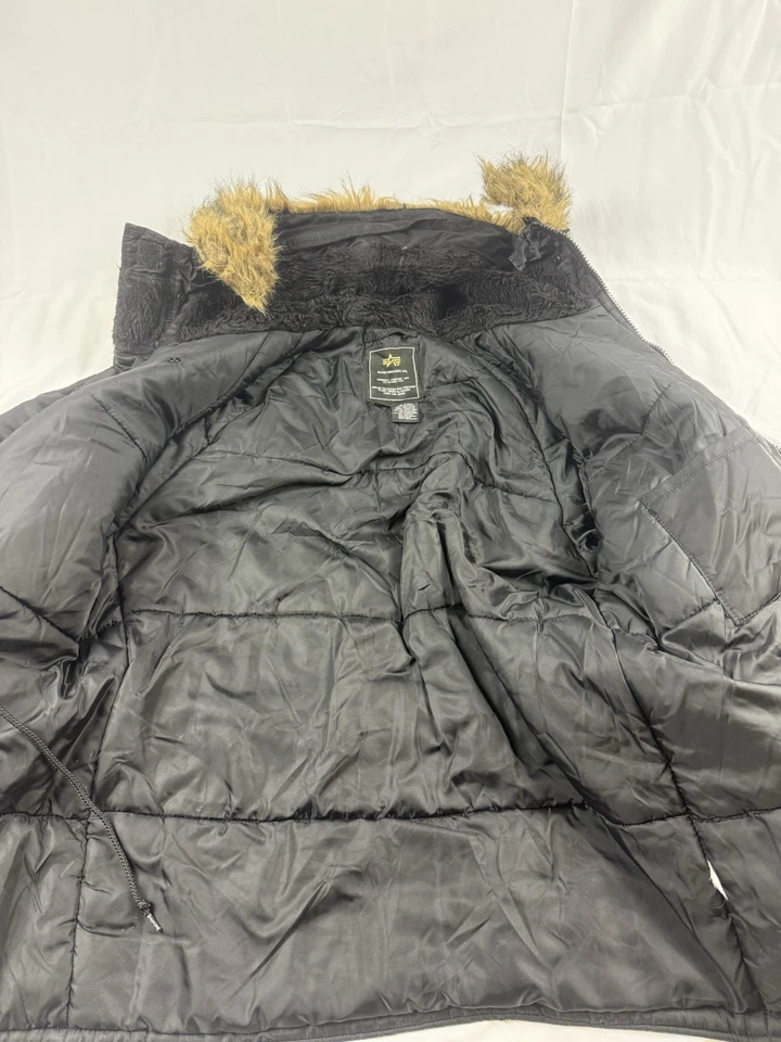 Chaqueta Parka Alpha Industries N-3B Clima Extremo Frío Negra XL Capucha Piel Sintética Foto 4 de 4