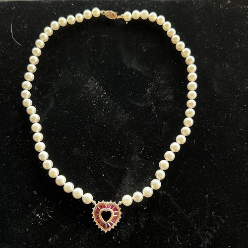 Cultured Pearl Necklace