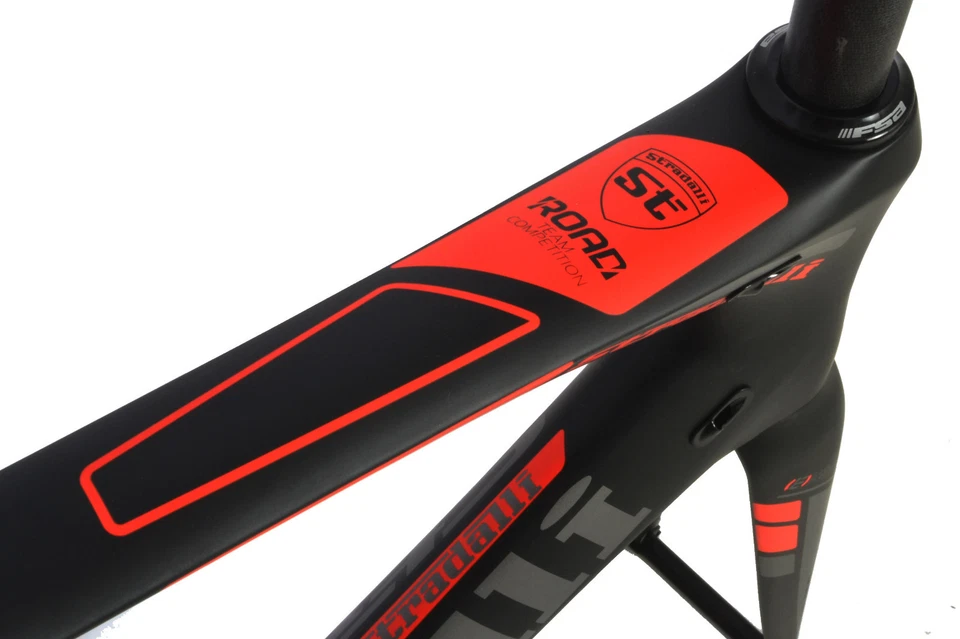 47 S STRADALLI SAN REMO CARBON FIBER ROAD BIKE FRAMESET FRAME RED GREY BB30 - Image 3 of 4