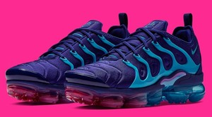 nike vapormax regency purple