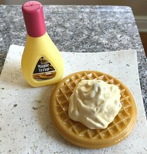 FISHER PRICE TIKES PLAY FOOD   WAFFLE WHIP CREAM BUTTER SYRUP BOTTLE   EXC RARE