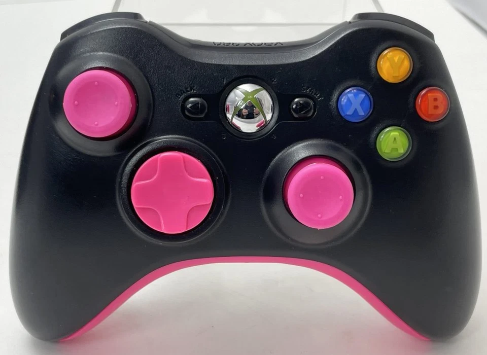 Official Microsoft Xbox 360 Black Wireless Game Controller w/Pink Thumbsticks - Image 3 of 4