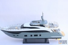 PRINCESS 35M Modellyacht, Schiffsmodell aus Holz steht zum Verkauf - Farbe Grau