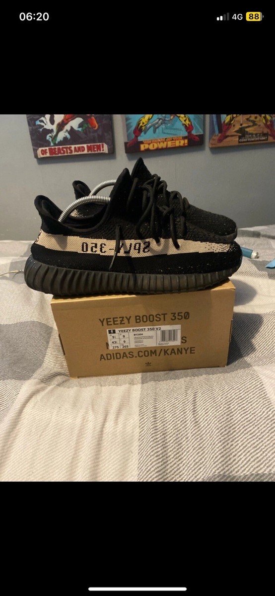 Mens yeezy 350 V2 Oreo UK