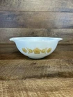 Vintage~ PYREX 2.5 Qt Cinderella Mixing Bowl Butterfly Gold #443