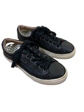 Taos Black Leather Low Top Comfort Sneakers Casual Shoes Womens 6