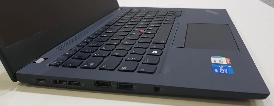 Lenovo ThinkPad T14s G2 · i5-1145G7 · 16GB · 1TB, Foto 2 von 5