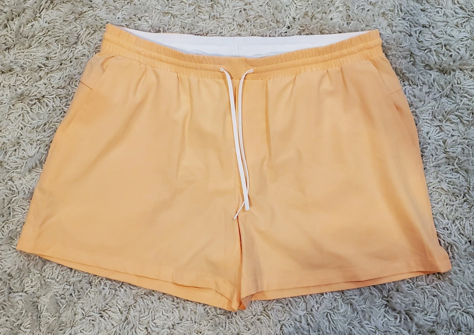 Lululemon Men's Orange Lined Shorts Elastic Waist Media Pocket Sz.XXL Athletic