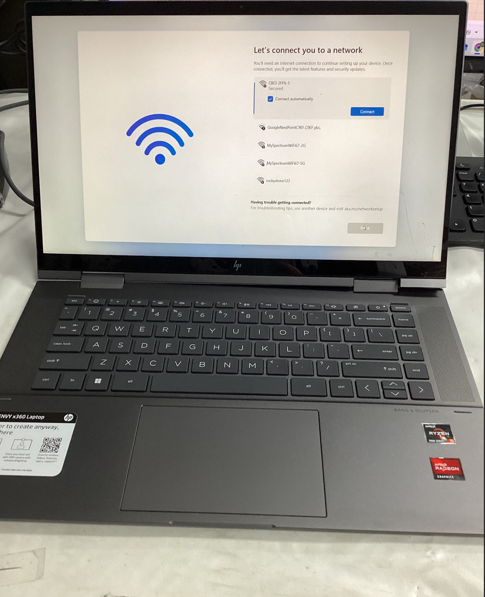 HP Envy x360 15.6″ Ryzen-5 5500U / 8 GB / 256 GB - Screen/KBD