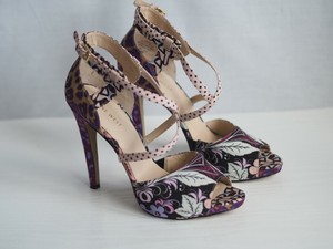 nine west floral shoes