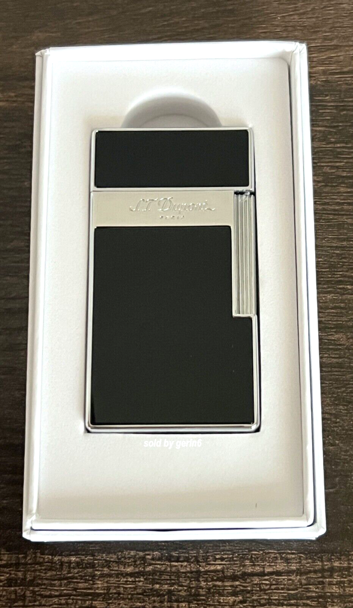 S.T. Dupont Biggy Black Lacquer & Chrome Lighter, 025001, 25001
