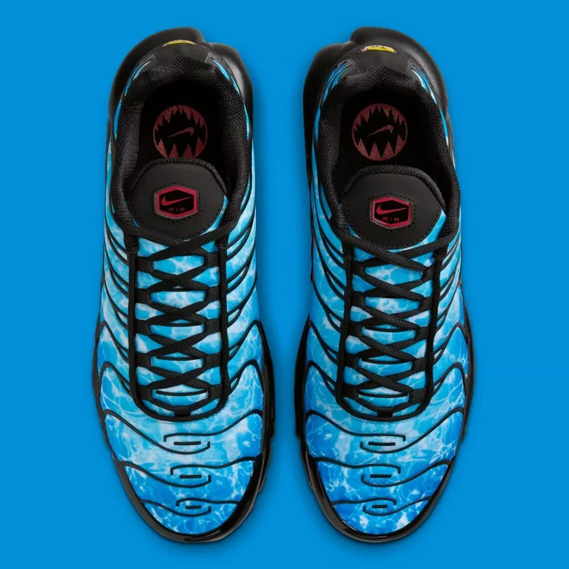 Nike Mens Sz 10 Air Max Plus TN Shark Attack Baltic Blue