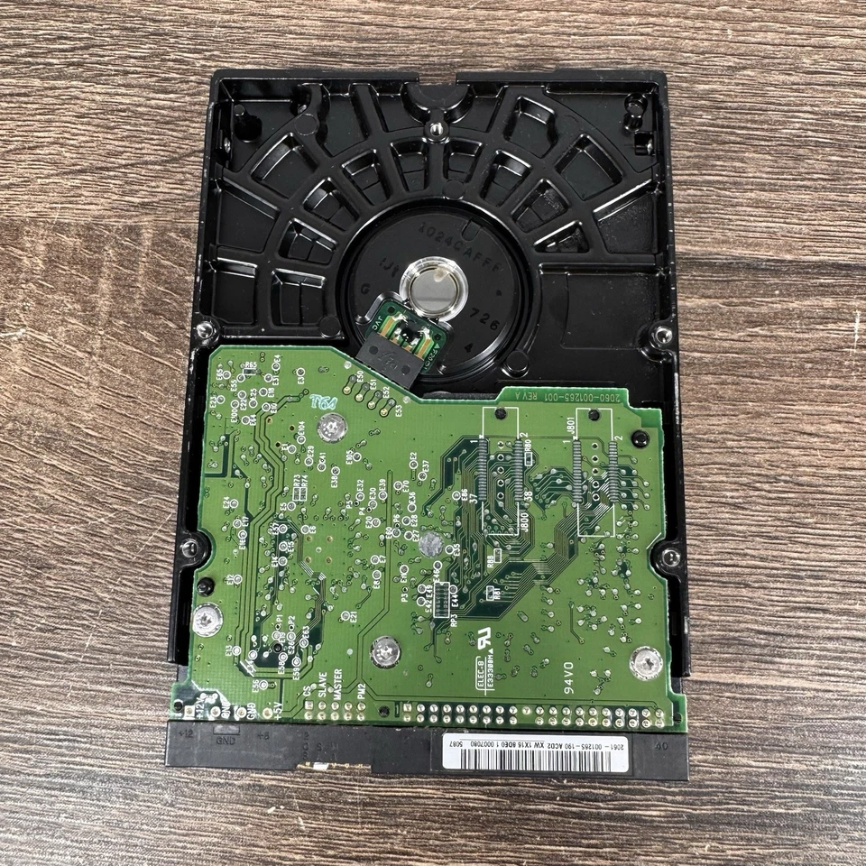 WESTERN DIGITAL WD1200 WD1200JB-00GVA0 DSCHCTJCH 120GB 3.5" IDE HDD - Image 3 of 4