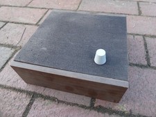 DDR Schul Lautsprecherbox Gehäuse aus Holz mit Lautstärkeregler
