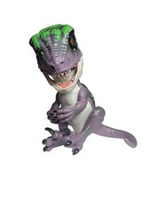 Fingerlings Untamed Razor Raptor Purple Dinosaur Interactive Toy WowWee