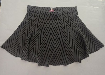 Candie's Gray Black Chevron Skater Skirt Women's Large Stretch Flare Mini Y2K
