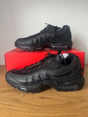Nike Air Max 95 Essential Triple Black Sneaker Größe 14 48,5 CI3705-001