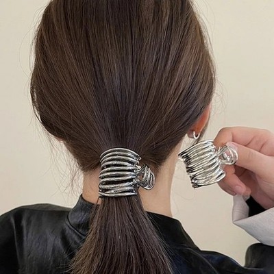 Irregular Metal Hair Claw Clip Nonslip Ponytail Holder for Women Girls