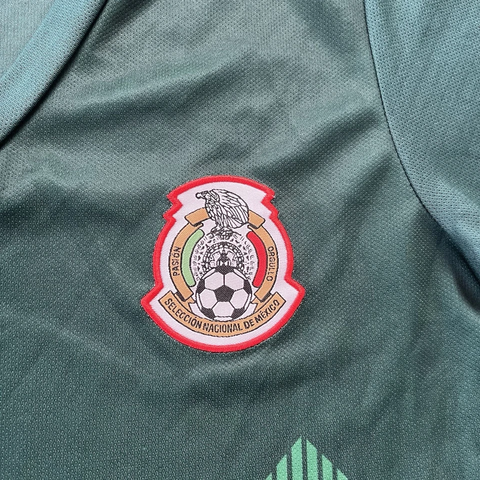 Kit Camiseta Camiseta Fútbol Mujer México Manga Corta Foto 4 de 4