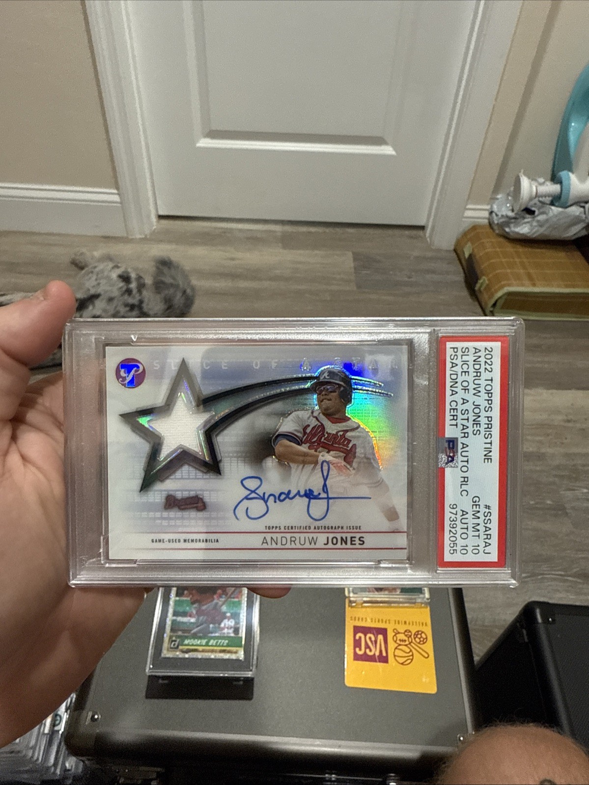 Picture 1 of 2