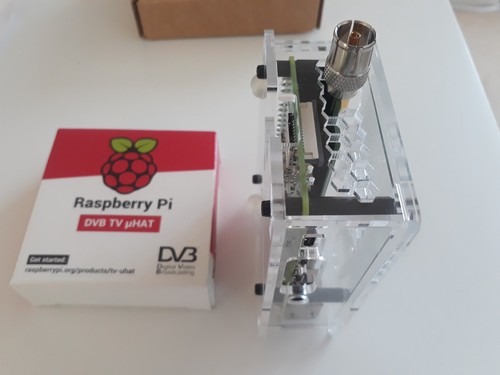 Raspberry Pi 4 Model B 1Gb ram, power supply, case, TV hat, heatsinks fitted - Afbeelding 5 van 12