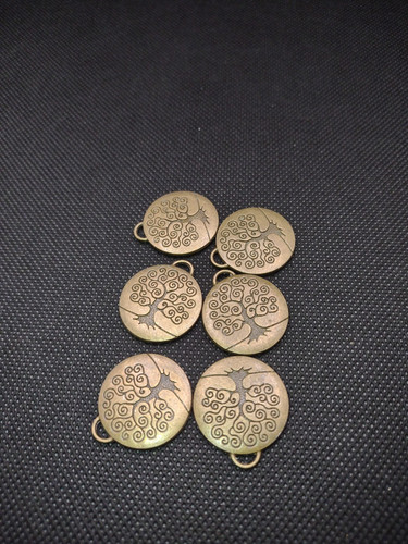 6 Antique Brass TREE of LIFE Charms Pendants