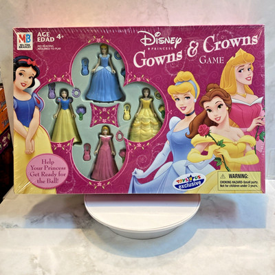 NEW Milton Bradley Disney Princess Gowns & Crowns Game Sealed TOYS R US EXCLUSIV
