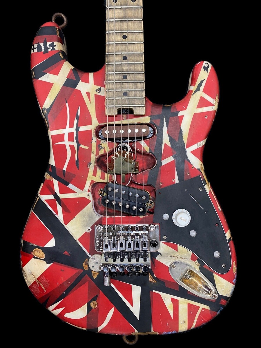 エレキギター(EVHタイプ,NoBrand) EVH Striped Series Frankenstein Relic Guitar - Red #84 LOW