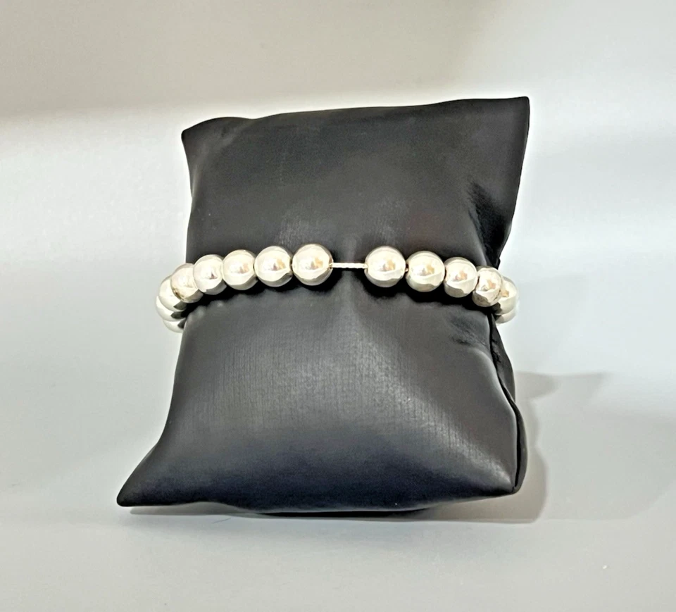 Pulsera CHAPS Tono Plata Cuentas Cierre Palanca Pulido Cuentas Redondas Clásicas Foto 2 de 4