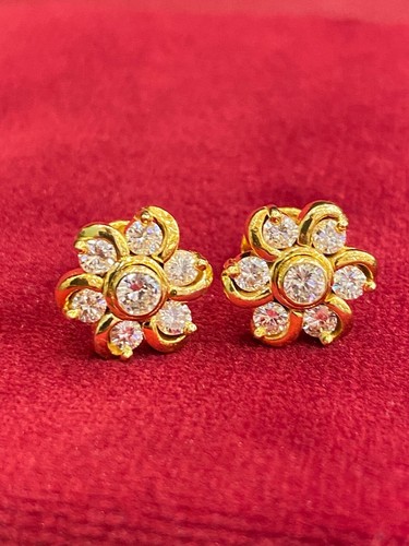 Stunning 0.96 Cts Round Brilliant Cut Natural Diamonds Stud Earrings In 14K Gold - Picture 11 of 12