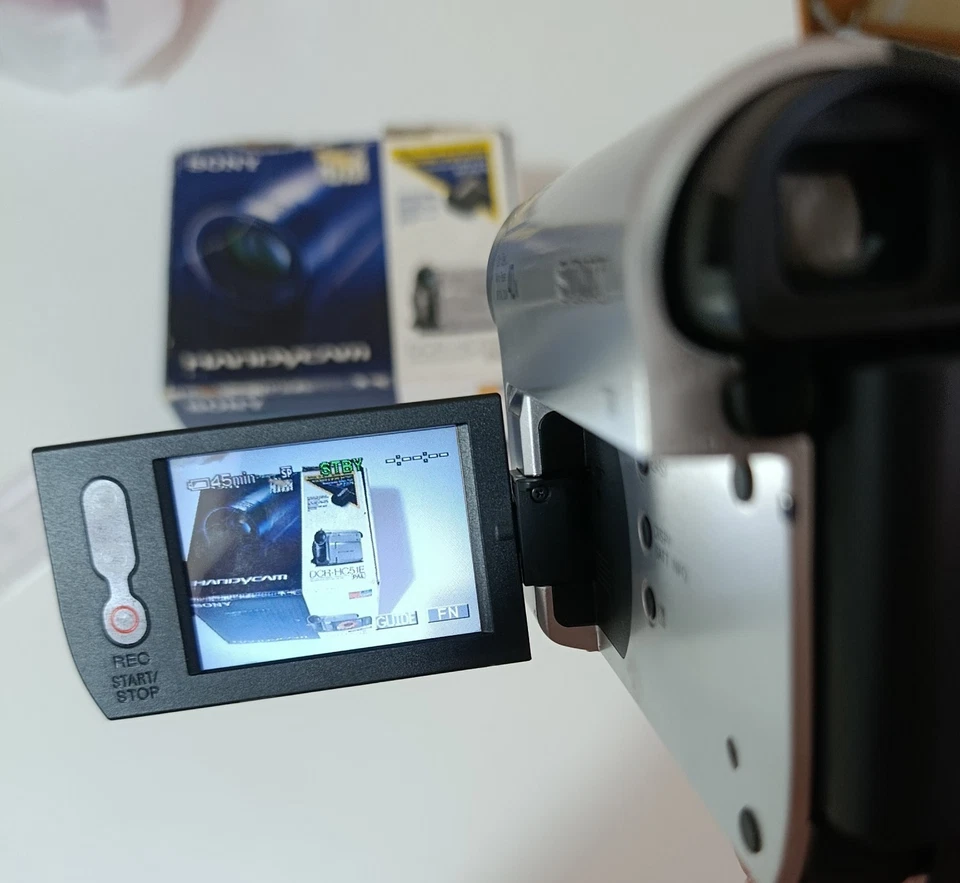 Telecamera Mini Dv Sony DCR-HC51E handycam - Immagine 4 di 4