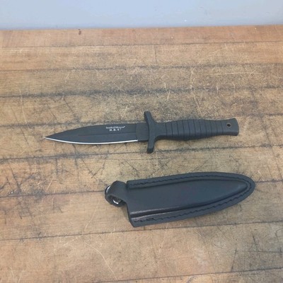 Smith & Wesson HRT Boot Fixed Knife 4.88'' Stainless Steel Blade Rubber Handle
