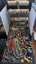 Antique Vintage Junk Drawer Jewelry Estate Sale Find Lot Q-36