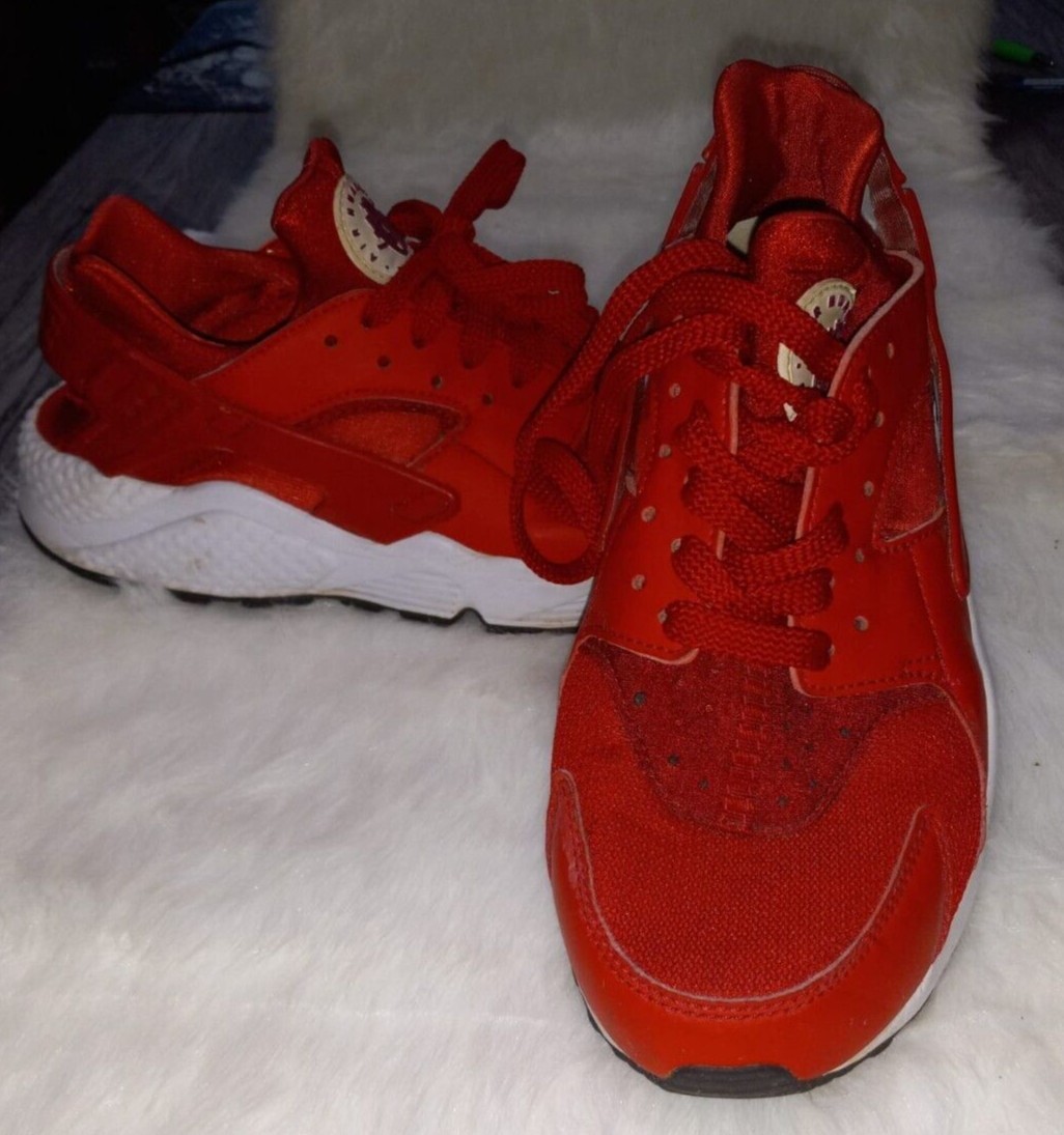 Nike Air Huarache University Red Size 8 318429-604 | eBay display picture 1