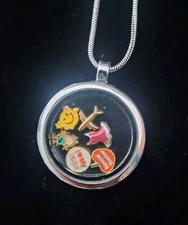 Authentic Large ORIGAMI OWL Pendant & Chain Necklace 6 Charms EXCELLENT Teacher