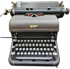 VINTAGE Royal Touch Control Manual Portable Typewriter for Parts or Repair thumbnail