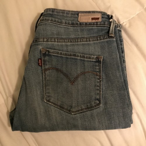 Levis 10/30 Demi Curve Classic Straight Leg Light Wash | eBay
