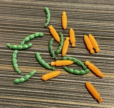Dollhouse Miniature Vegetables Lot 20pc - Plastic Carrots  Green Beans Food