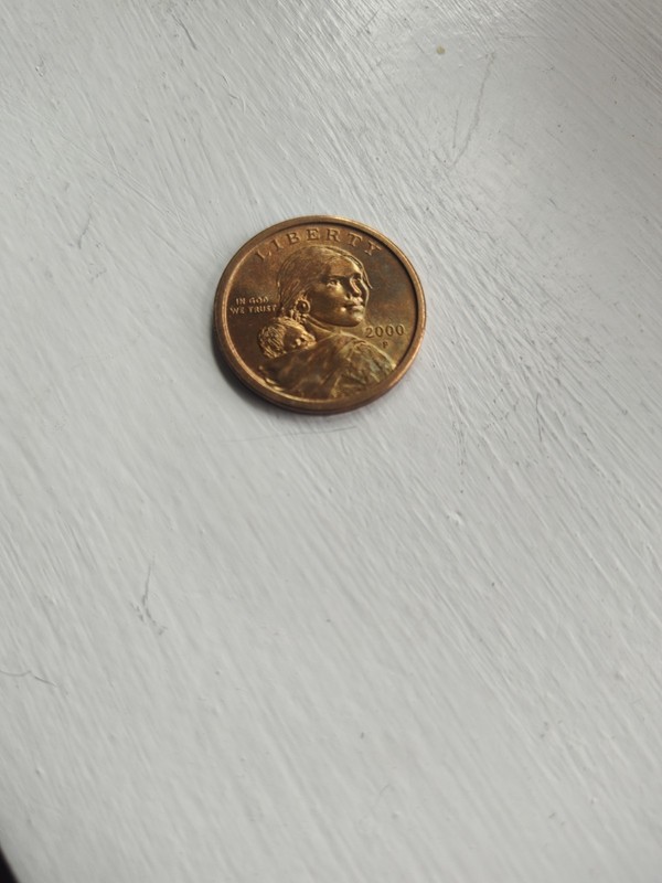 RARE 2000 P Sacagawea One Dollar Coin US Liberty Golden Color