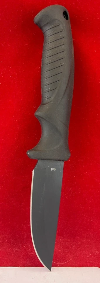"Cuchillo de caza Camillus Titanium 4"" con agarre y funda de goma compuesta" Foto 4 de 4