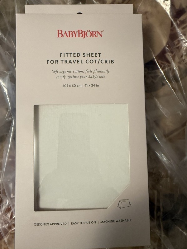 Baby Bjorn Fitted Sheet for Travel Cot/Crib White, 41"x24"
