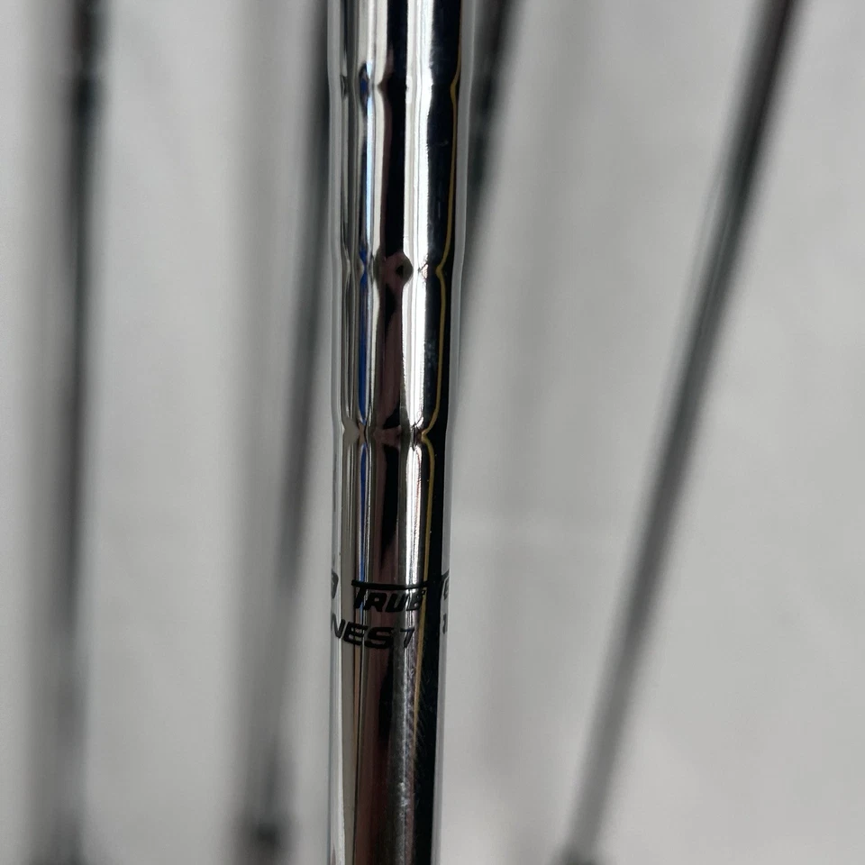 CALLAWAY RAZR X NG 5-PW RH IRON SET UNIFLEX STEEL SHAFTS. PRE-OWNED  - Image 4 of 4