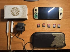 Nintendo Switch Tears of the Kingdom Edition 128GB with Traveling Case - Games