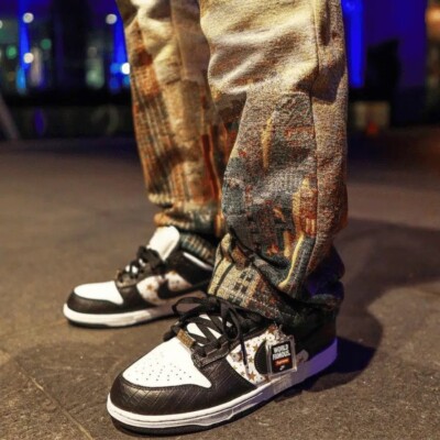 Supreme x Nike SB Dunk Low “Stars Black” - Men's Size 9.5 Supreme x Nike SB Dunk Low “Stars Black” - Men's Size 9.5