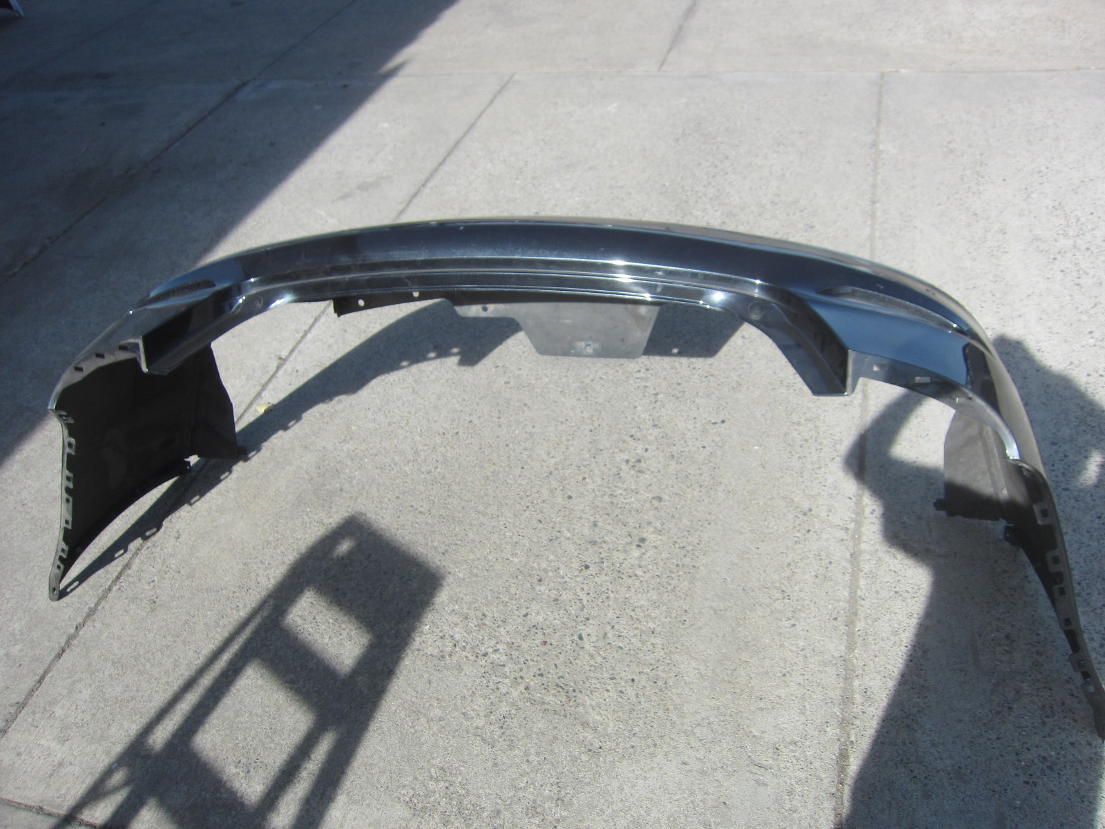 Maserati Quattroporte - Rear Bumper - (Black) - P/N 670010263